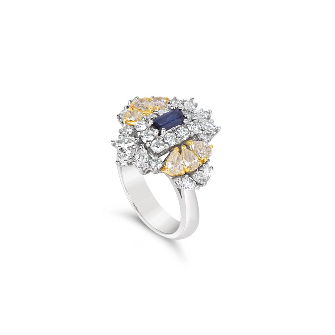 DIAMOND RING