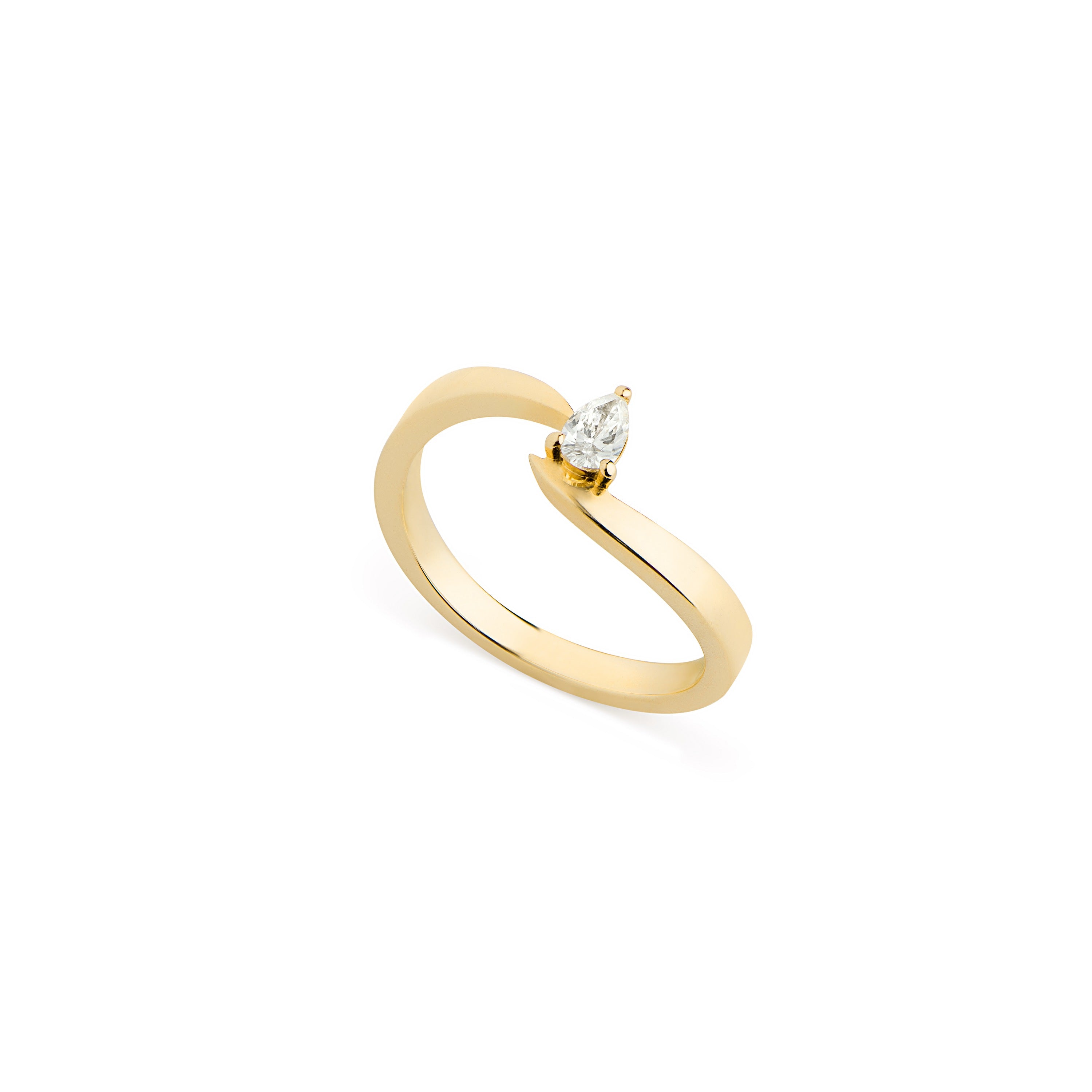 Lumière Pear Ring