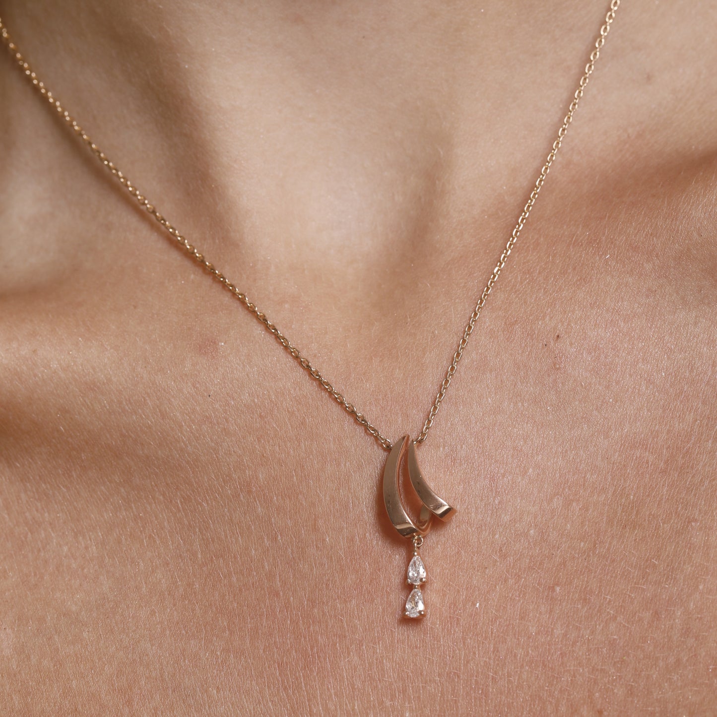ANGEL TEARS NECKLACE