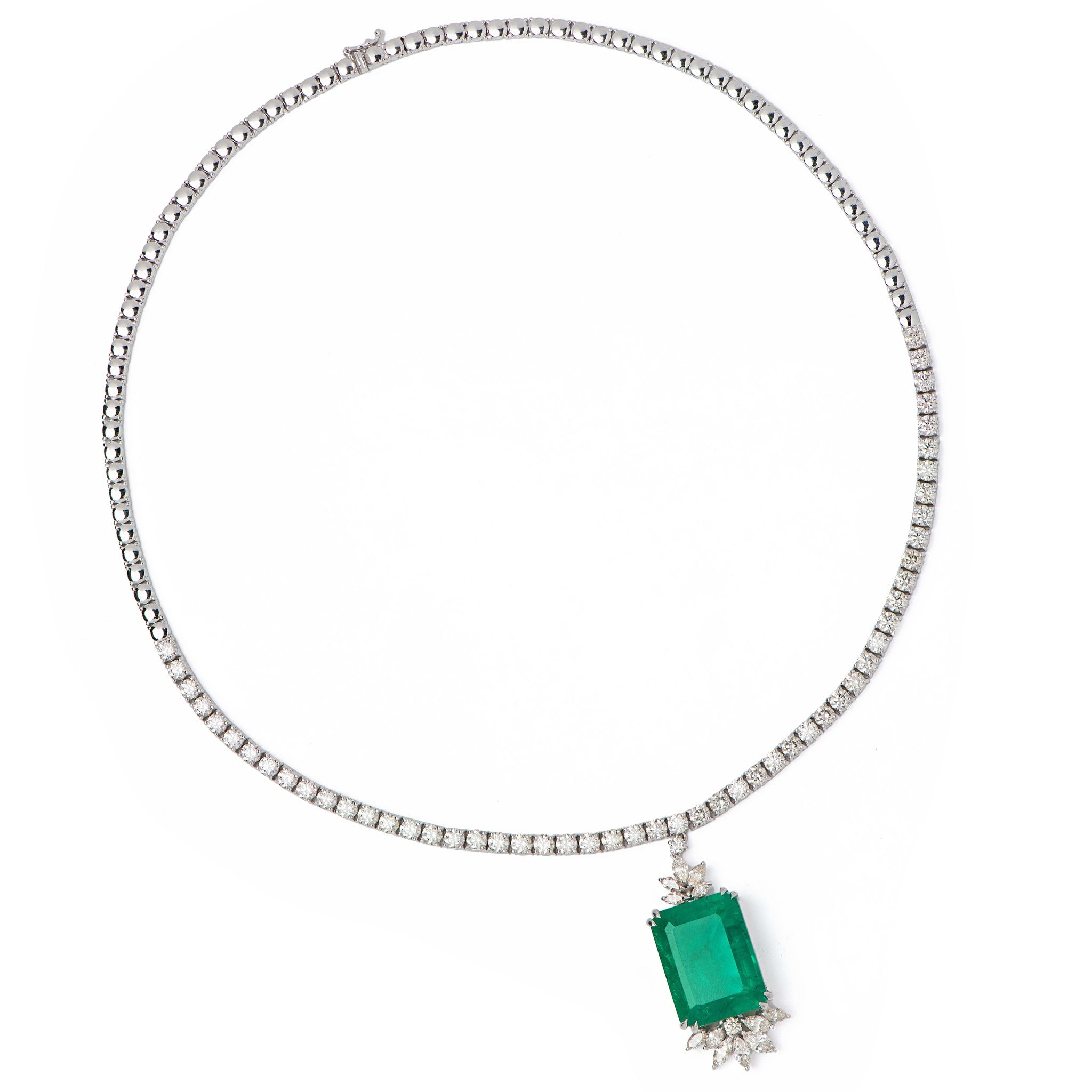 DIAMOND NECKLACE WITH EMERALD PENDANT